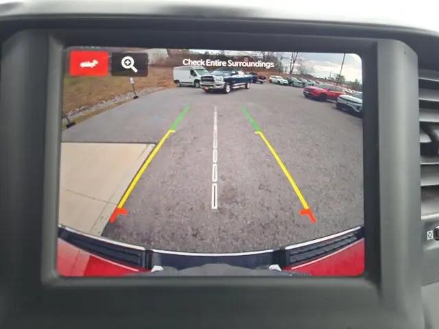 2024 Ram 1500 Big Horn Crew Cab 4x4 5'7" Box