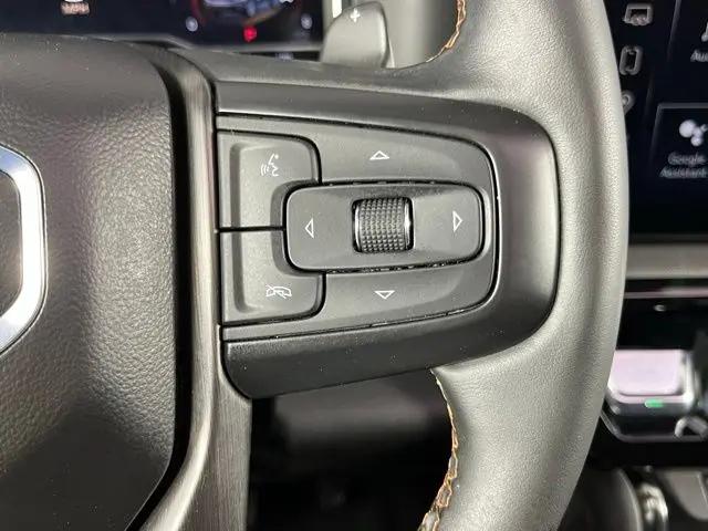 2024 GMC Sierra 1500 4WD Crew Cab Short Box AT4