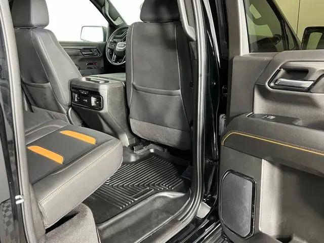 2024 GMC Sierra 1500 4WD Crew Cab Short Box AT4