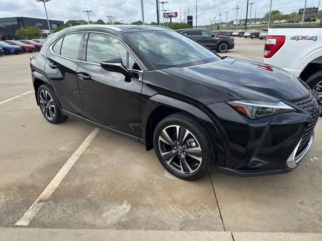 2023 Lexus UX 250h Premium