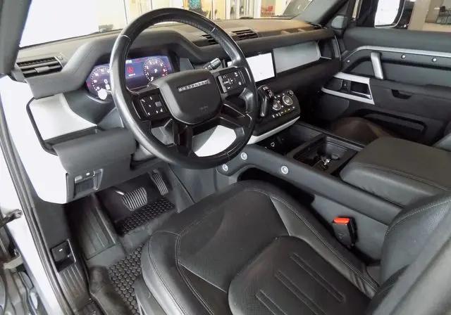 2022 Land Rover Defender 110 X-Dynamic SE