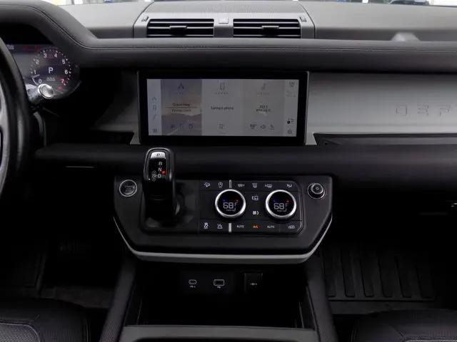 2022 Land Rover Defender 110 X-Dynamic SE