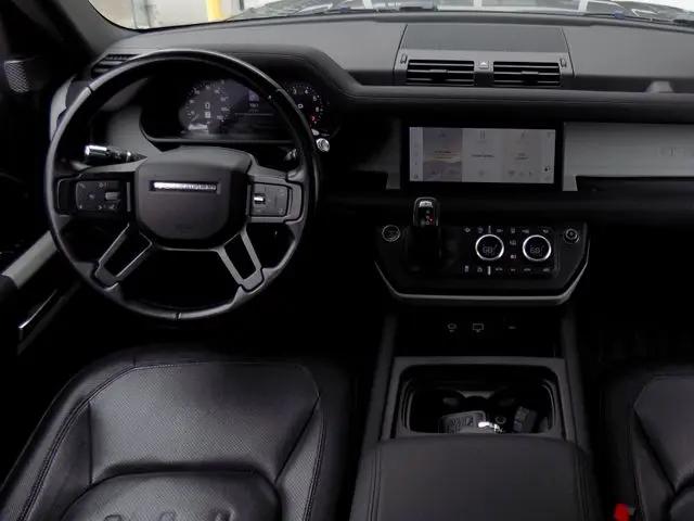 2022 Land Rover Defender 110 X-Dynamic SE