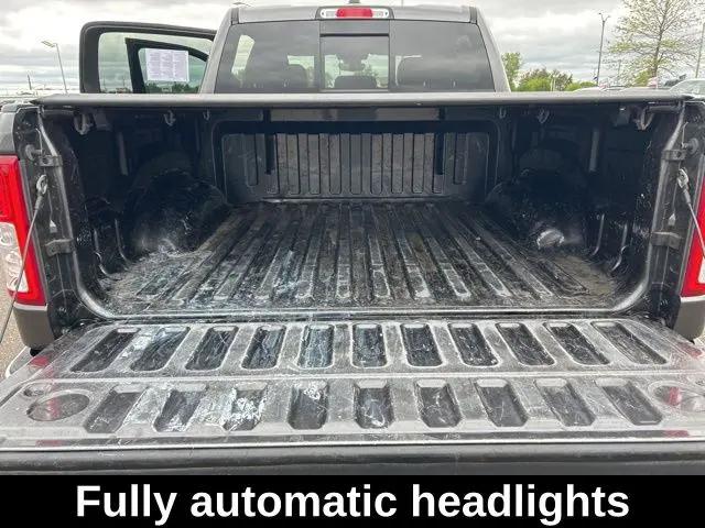 2022 Ram 1500 Big Horn Crew Cab 4x4 5'7" Box