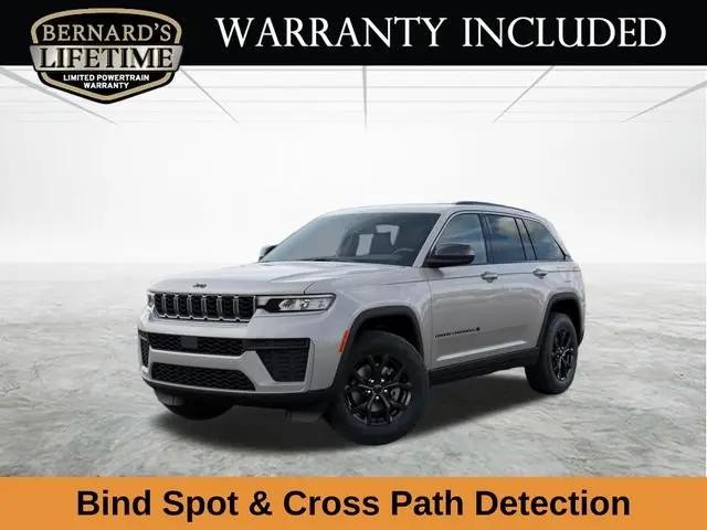 2026 Jeep Grand Cherokee Altitude 4x4 for sale in New Richmond, WI