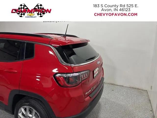 2023 Jeep Compass Latitude Lux FWD