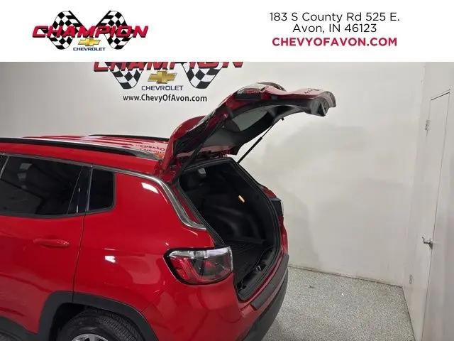 2023 Jeep Compass Latitude Lux FWD