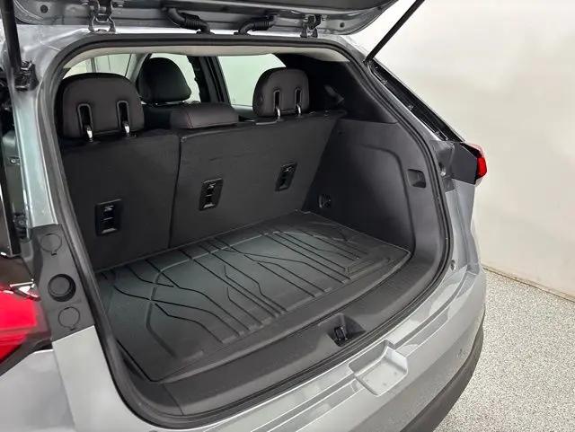 2027 Chevrolet Bolt RS FWD