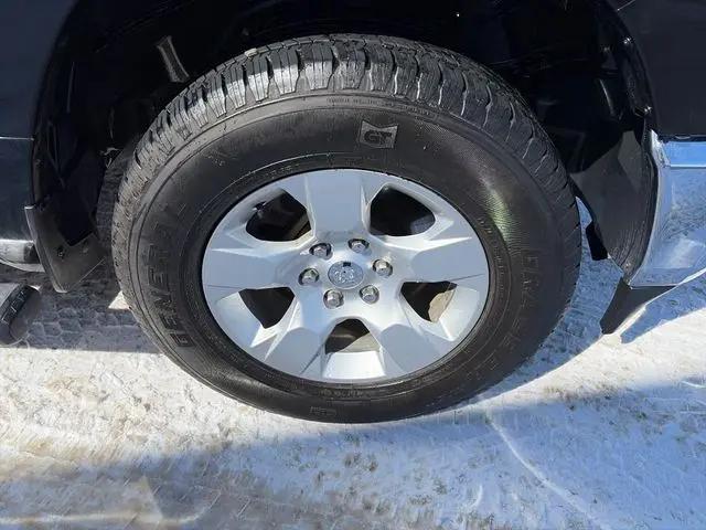 2019 Ram 1500 Big Horn/Lone Star Quad Cab 4x4 6'4" Box
