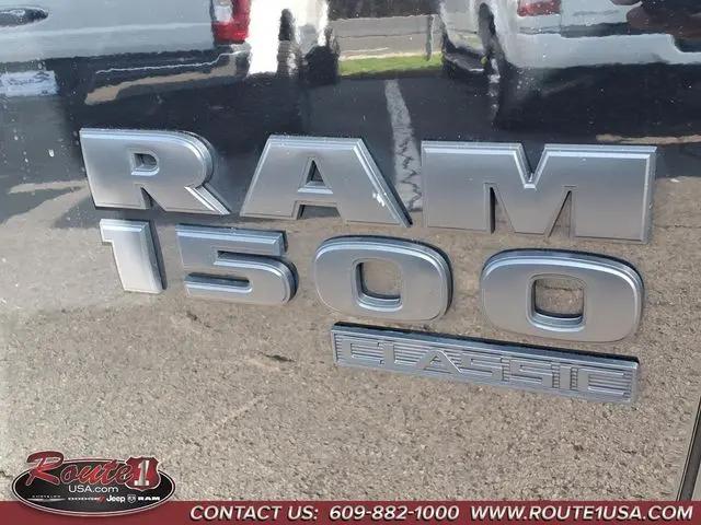 2024 Ram 1500 Classic Warlock Crew Cab 4x4 5'7" Box