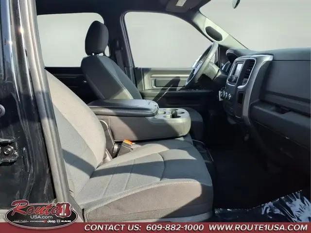 2024 Ram 1500 Classic Warlock Crew Cab 4x4 5'7" Box