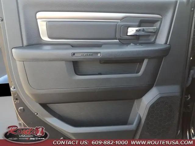 2024 Ram 1500 Classic Warlock Crew Cab 4x4 5'7" Box