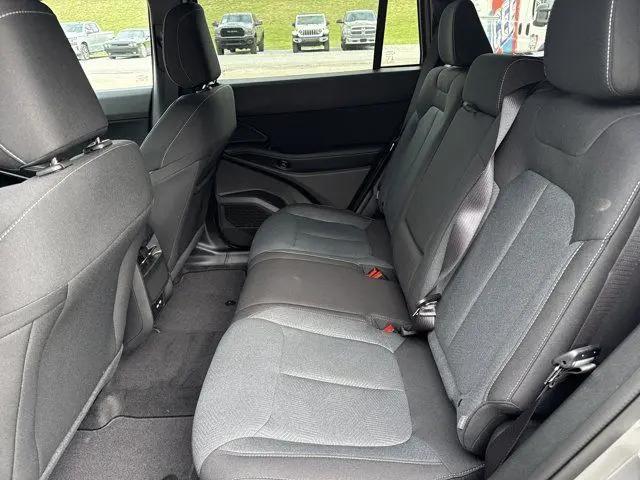 2026 Jeep Cherokee Laredo 4x4