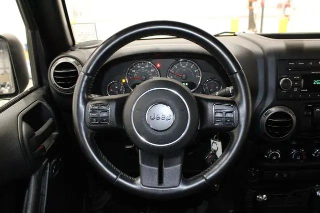 2016 Jeep Wrangler Sport