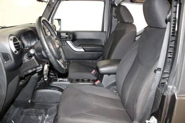 2016 Jeep Wrangler Sport