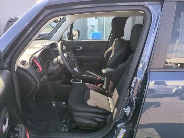 2023 Jeep Renegade Trailhawk 4x4