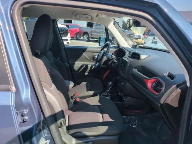 2023 Jeep Renegade Trailhawk 4x4