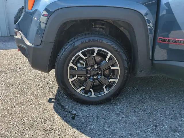 2023 Jeep Renegade Trailhawk 4x4