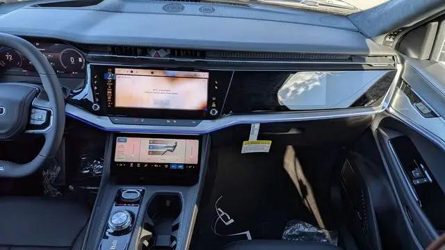 2025 Jeep Wagoneer Launch Edition