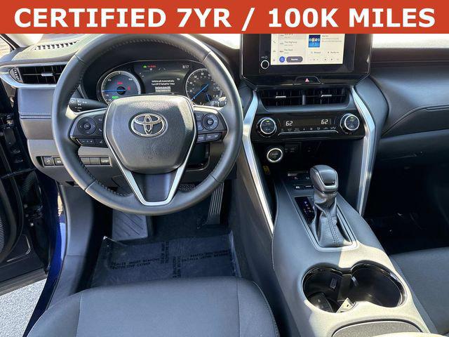 2024 Toyota Venza LE - Photo 17