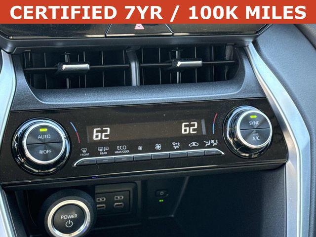 2024 Toyota Venza LE - Photo 21