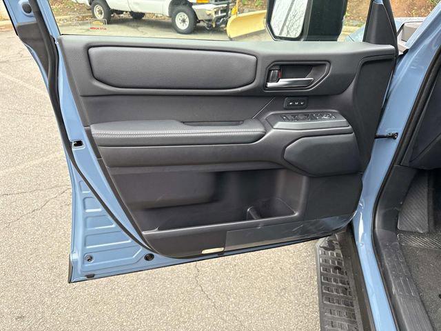 2026 Toyota Land Cruiser Base - Photo 13