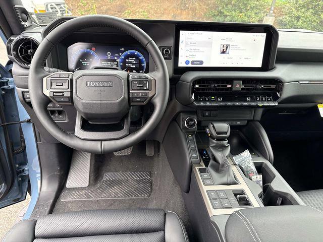 2026 Toyota Land Cruiser Base - Photo 18