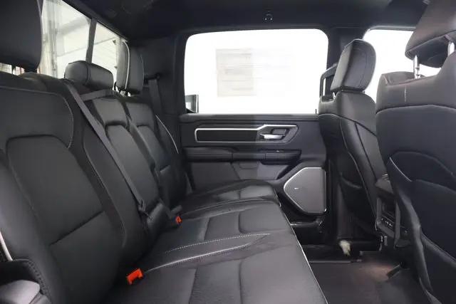 2026 Ram 1500 Laramie Crew Cab 4x4 5'7" Box