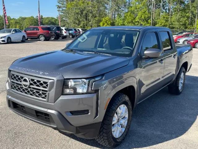 2023 Nissan Frontier Crew Cab SV 4x2