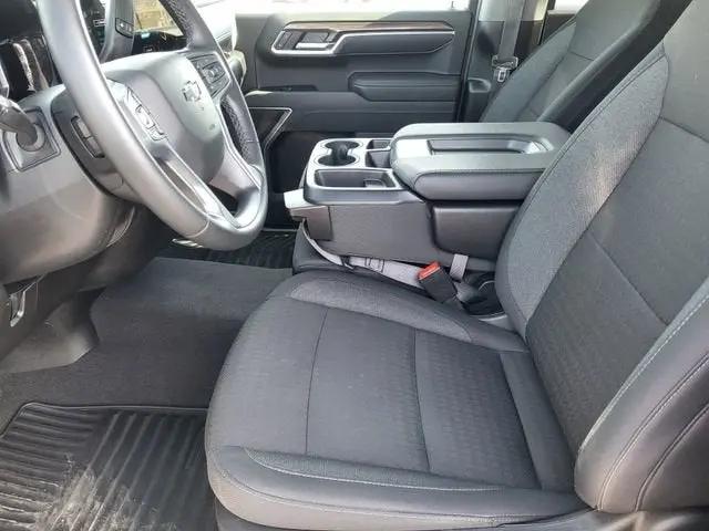 2026 Chevrolet Silverado 1500 4WD Crew Cab Short Bed RST