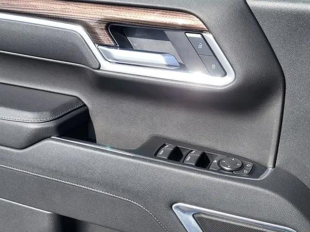 2026 Chevrolet Silverado 1500 4WD Crew Cab Short Bed RST