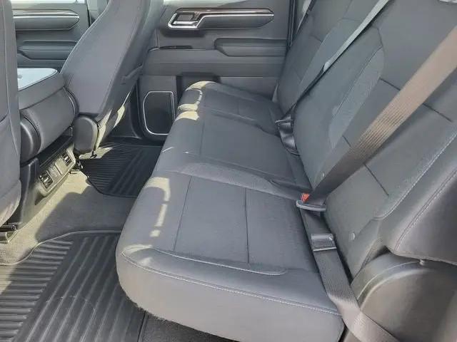 2026 Chevrolet Silverado 1500 4WD Crew Cab Short Bed RST