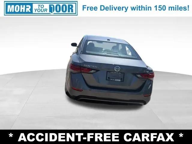 2022 Nissan Sentra SV Xtronic CVT