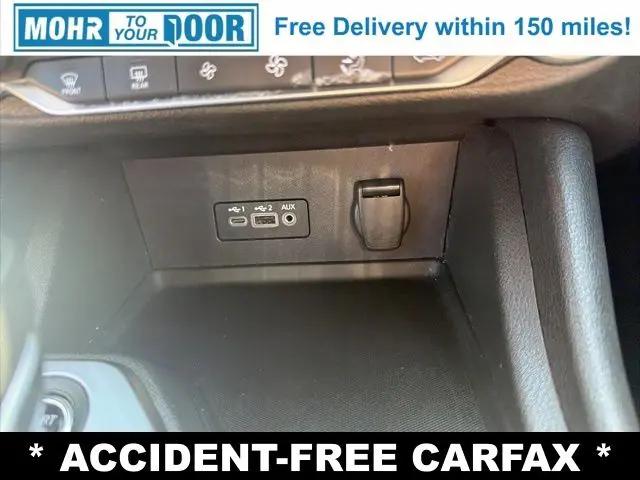2022 Nissan Sentra SV Xtronic CVT
