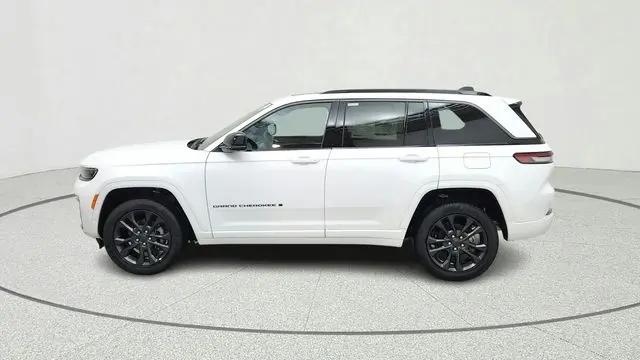 2026 Jeep Grand Cherokee Limited Reserve