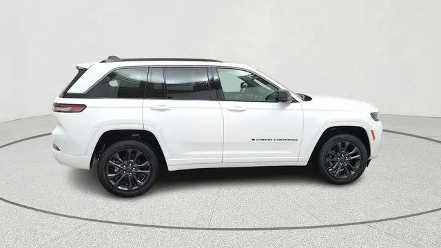2026 Jeep Grand Cherokee Limited Reserve