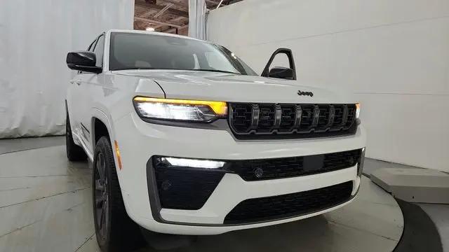 2026 Jeep Grand Cherokee Limited Reserve