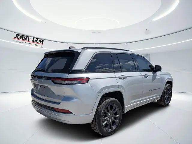 2026 Jeep Grand Cherokee Limited Reserve
