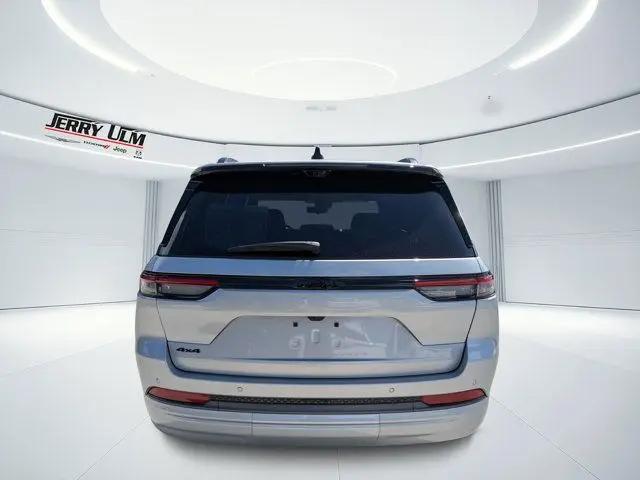 2026 Jeep Grand Cherokee Limited Reserve