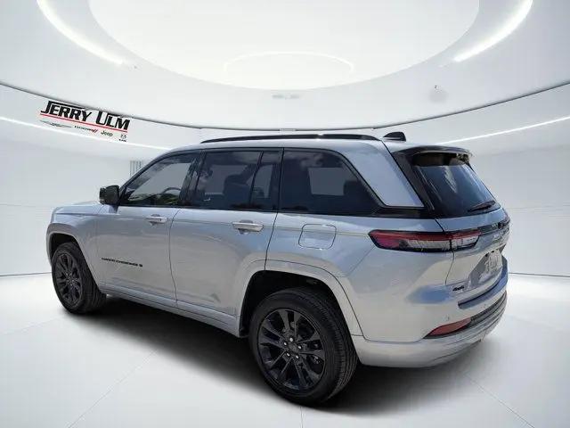 2026 Jeep Grand Cherokee Limited Reserve