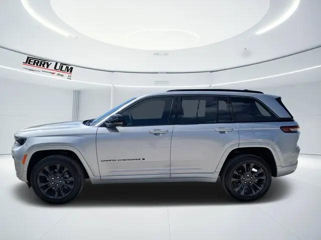 2026 Jeep Grand Cherokee Limited Reserve