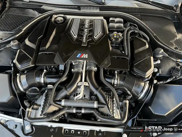 2025 BMW M8 Competition