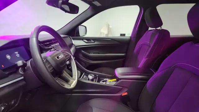 2024 Jeep Grand Cherokee L Laredo 4x4