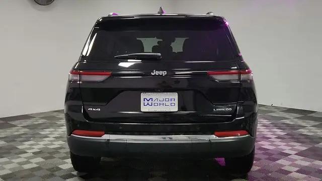 2024 Jeep Grand Cherokee Laredo 4x4