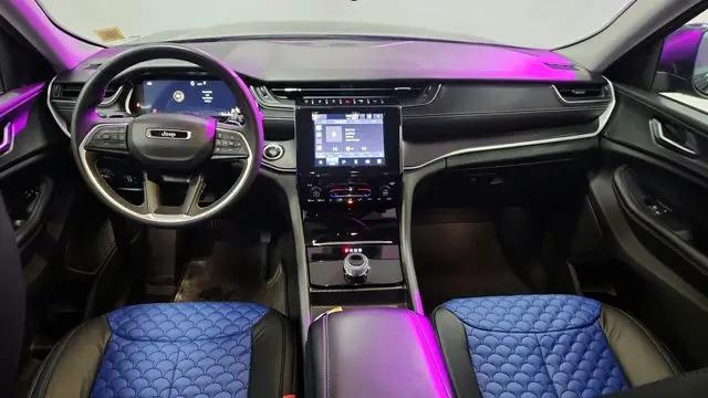 2024 Jeep Grand Cherokee Laredo 4x4