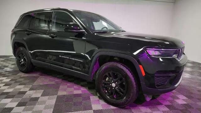 2024 Jeep Grand Cherokee Laredo 4x4