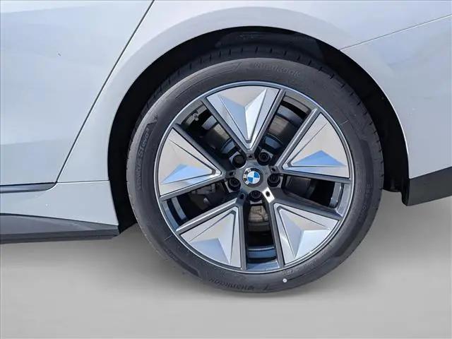 2026 BMW i4 xDrive40