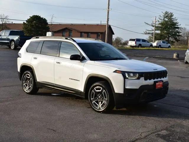 2026 Jeep Cherokee Laredo 4x4