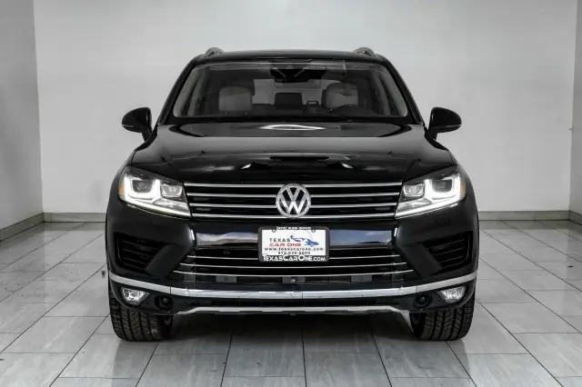 2017 Volkswagen Touareg V6 Executive