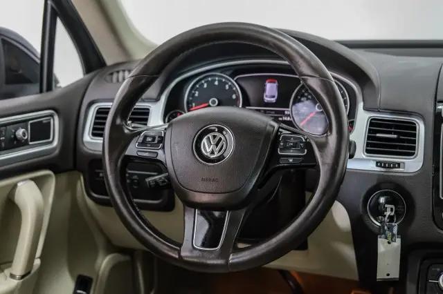 2017 Volkswagen Touareg V6 Executive